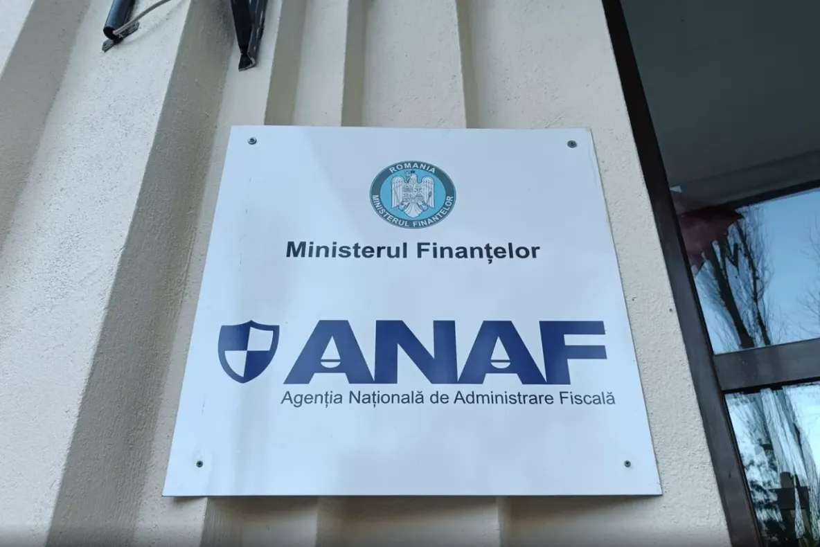 Datoriile firmei pot costa scump: ANAF poate pune sechestru inclusiv pe bunurile cumpărate pentru cadouri