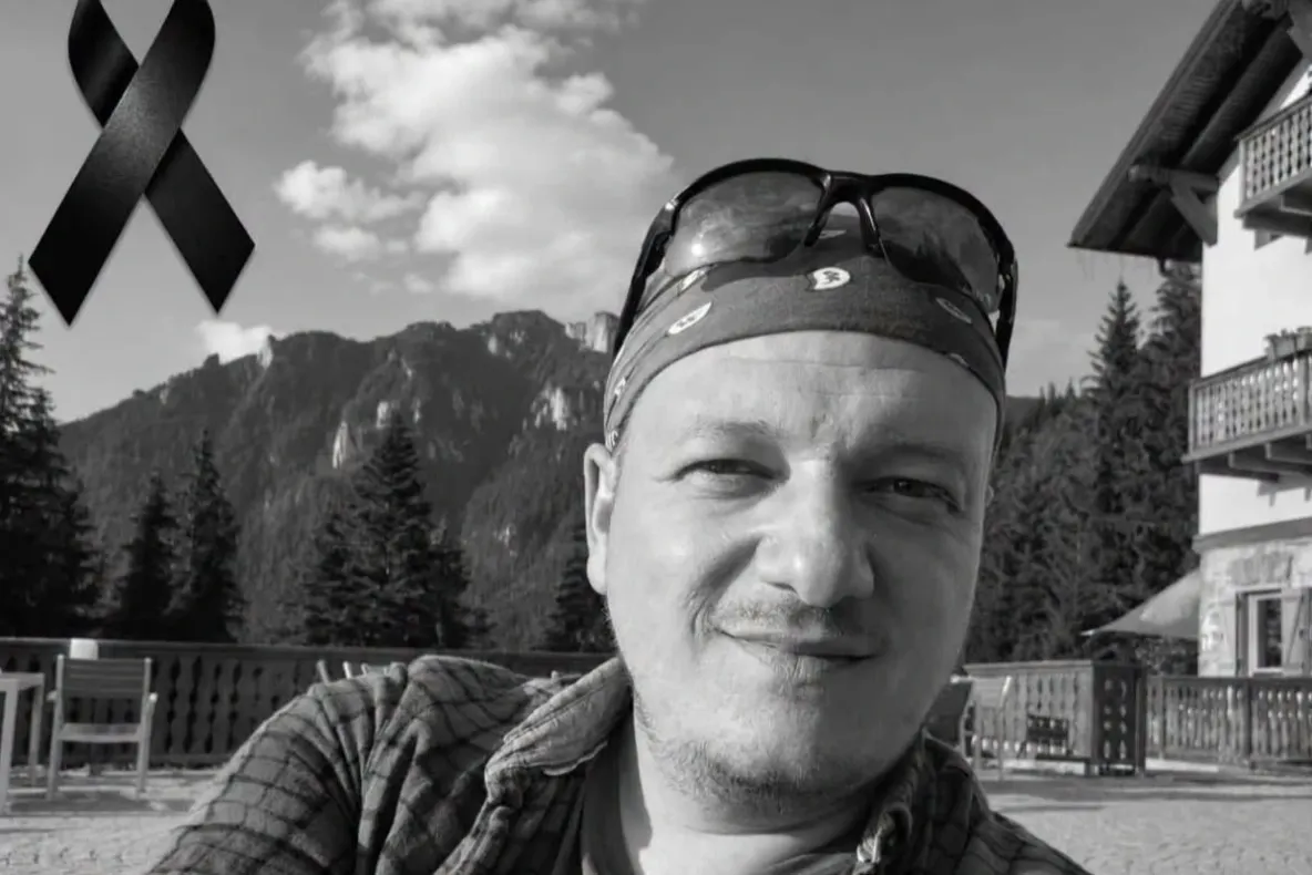 Tragedie la Spitalul din Bicaz. Un asistent medical de 35 de ani a fost găsit mort în camera de gardă