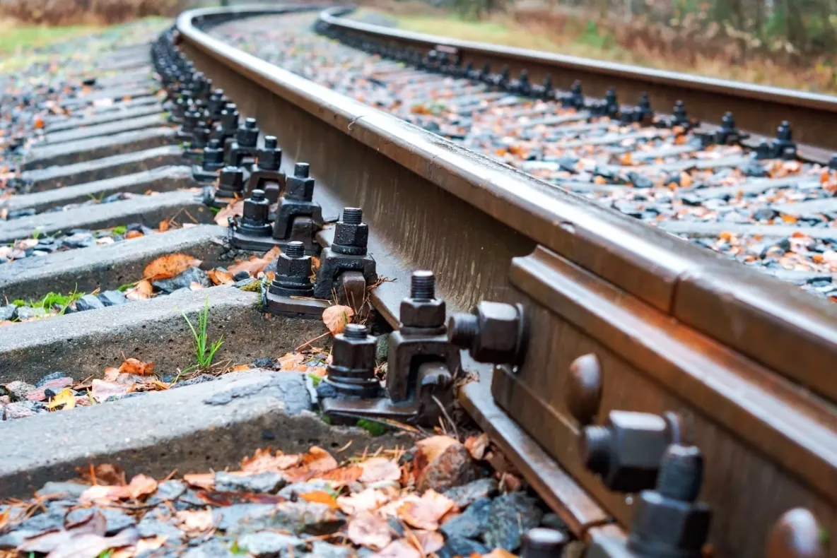 Plan de 17,89 miliarde de lei pentru transportul din jurul Capitalei. Aproape 400 de kilometri de cale ferată intră în modernizare