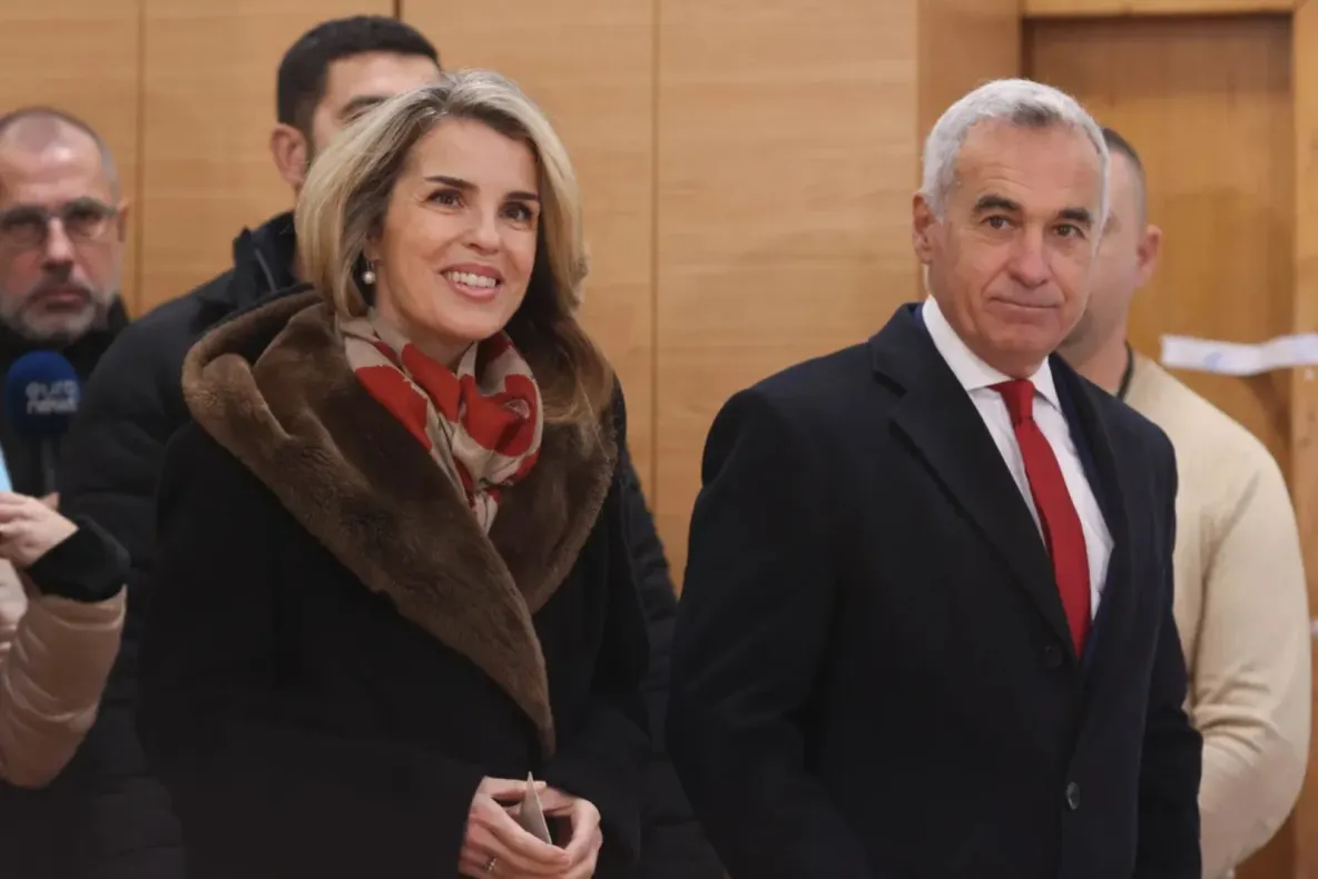 Soții Georgescu, a treia zi de percheziții la DIICOT. Vila din Mogoșoaia și conturile bancare rămân sub sechestru
