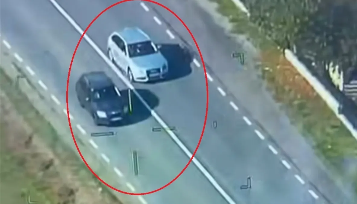 Patru depășiri neregulamentare în doar câteva minute. Șoferul, surprins din elicopter: ce pedeapsă a primit