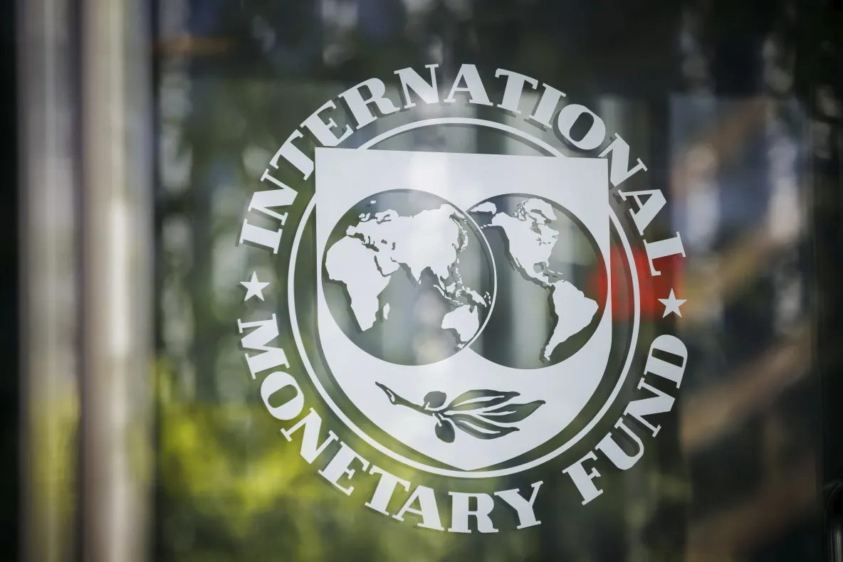 Investițiile în inteligență artificială susțin economia globală. FMI avertizează că războaiele și datoriile amenință creșterea