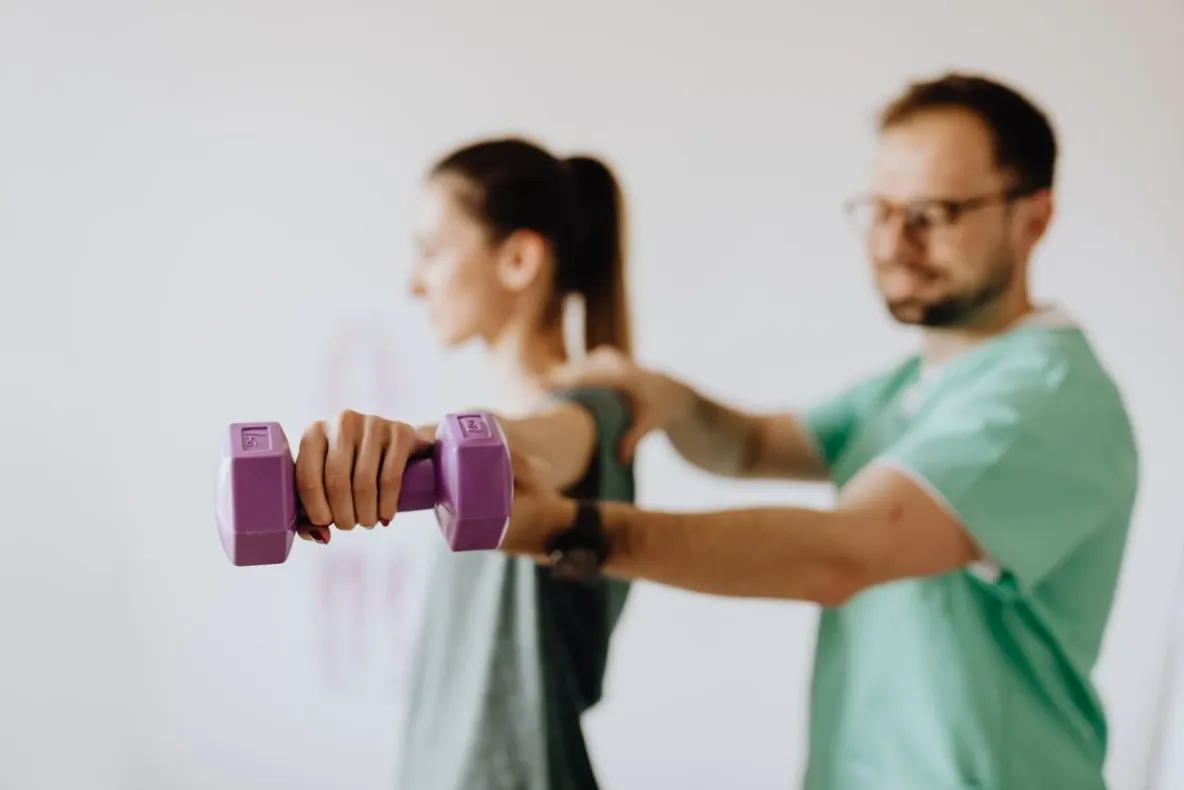 Care este cea mai bună clinică de kinetoterapie din București