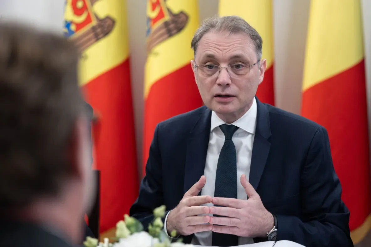 Luca Niculescu, despre unirea României cu Republica Moldova: ”Se va face când cetăţenii celor două ţări îşi vor dori”