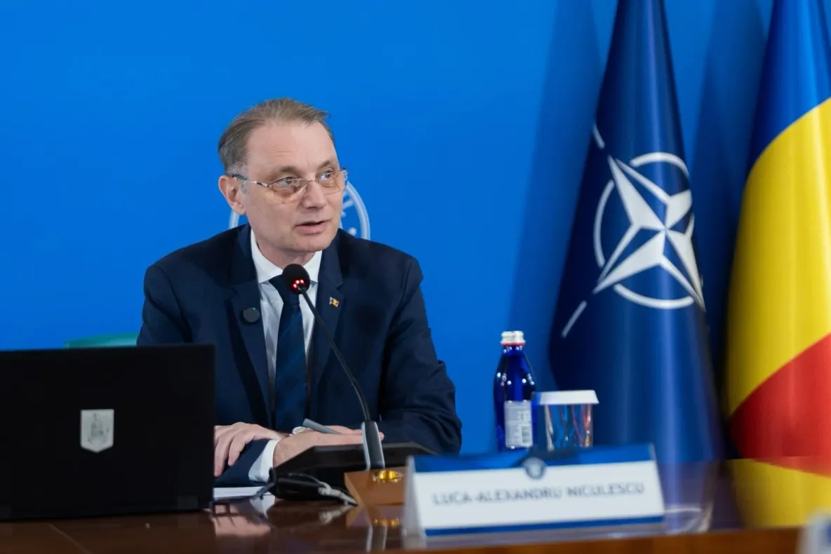 Luca Niculescu anunță măsuri pentru prevenirea violenței în școli: ”Siguranța copiilor nu este negociabilă”