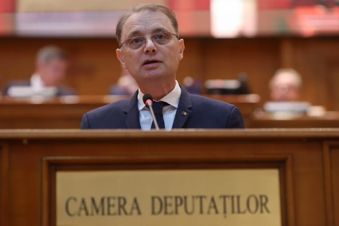 Luca Niculescu, în plenul Parlamentului: ”Pensiile vor fi indexate în 2027. Categoriile defavorizate vor fi sprijinite”