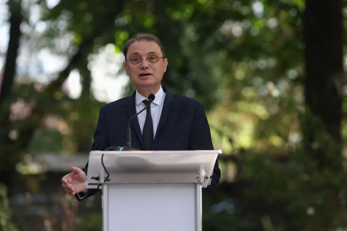 Luca Niculescu, după consultările cu UDMR: „Sunt mai multe formule posibile de guvern. Mai există opțiunea tehnocrată”
