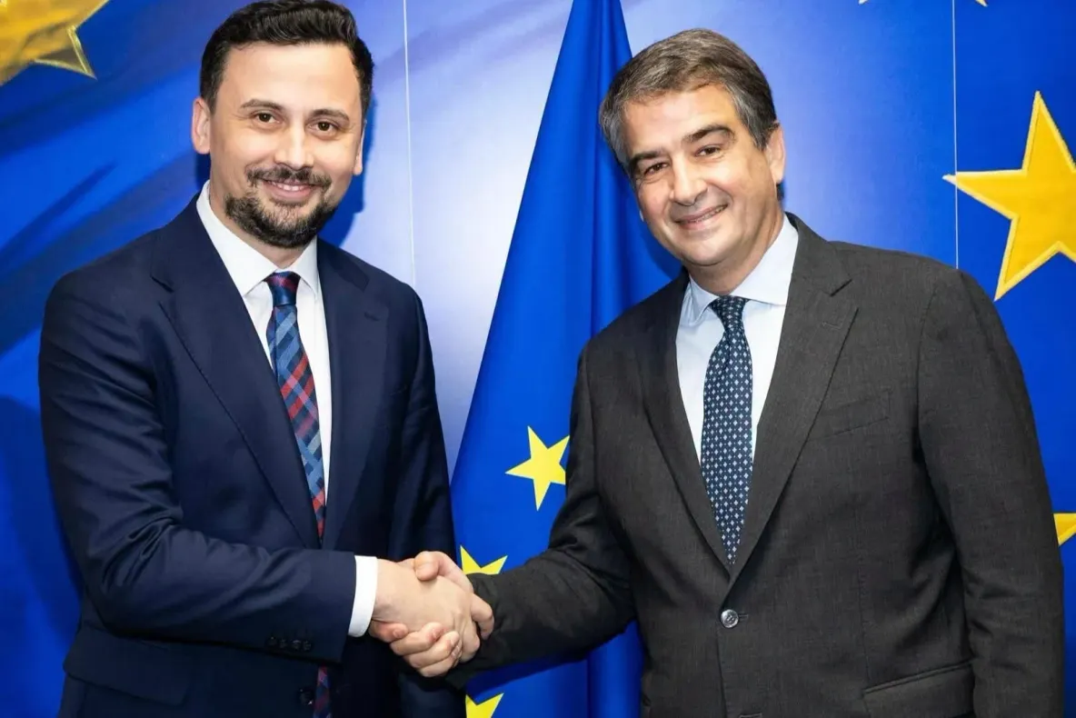România riscă să piardă fonduri europene. Mihai Ghigiu: "Trebuie clarificate ultimele două cereri de plată din PNRR până pe 6 noiembrie"