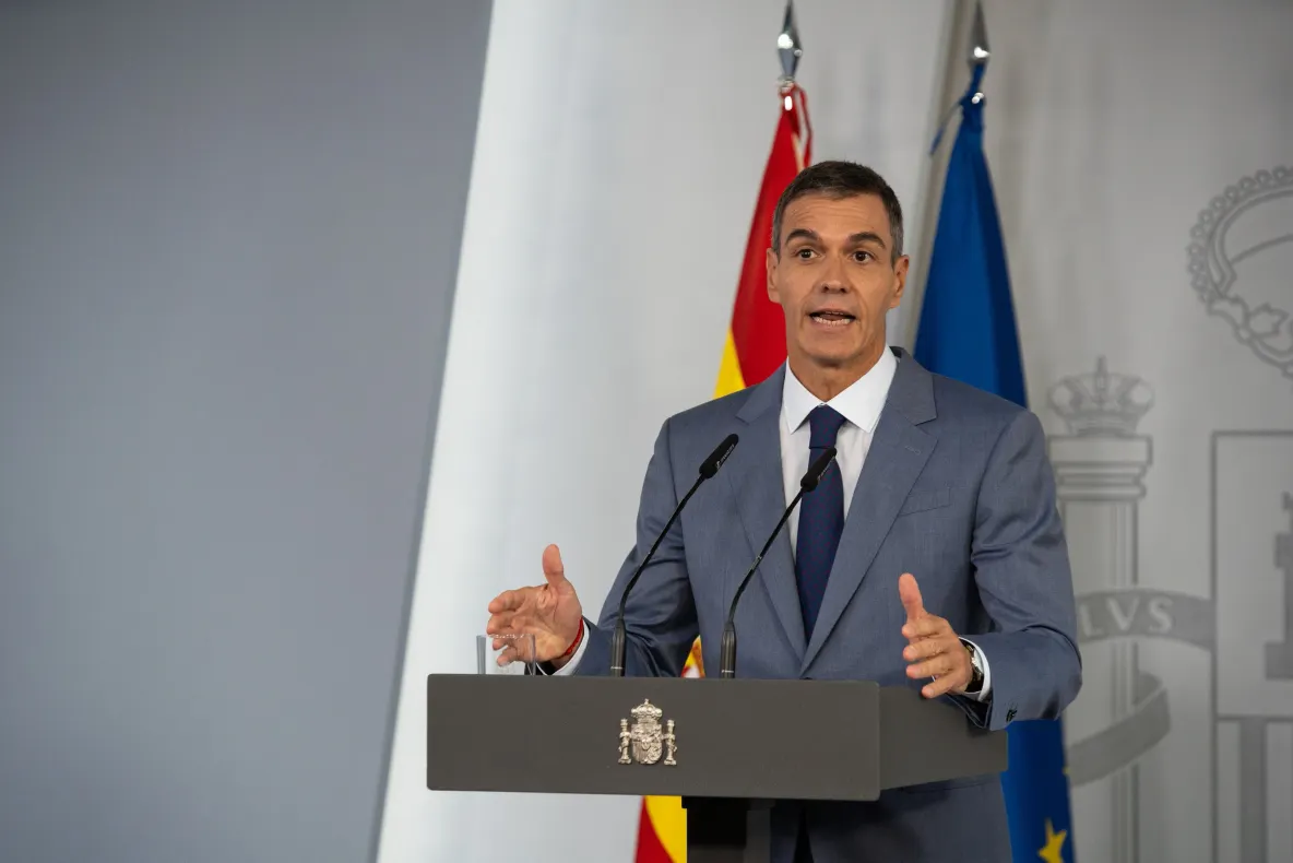 Spania plafonează chiriile și limitează evacuările. Guvernul Sanchez aprobă noi măsuri înaintea alegerilor anticipate