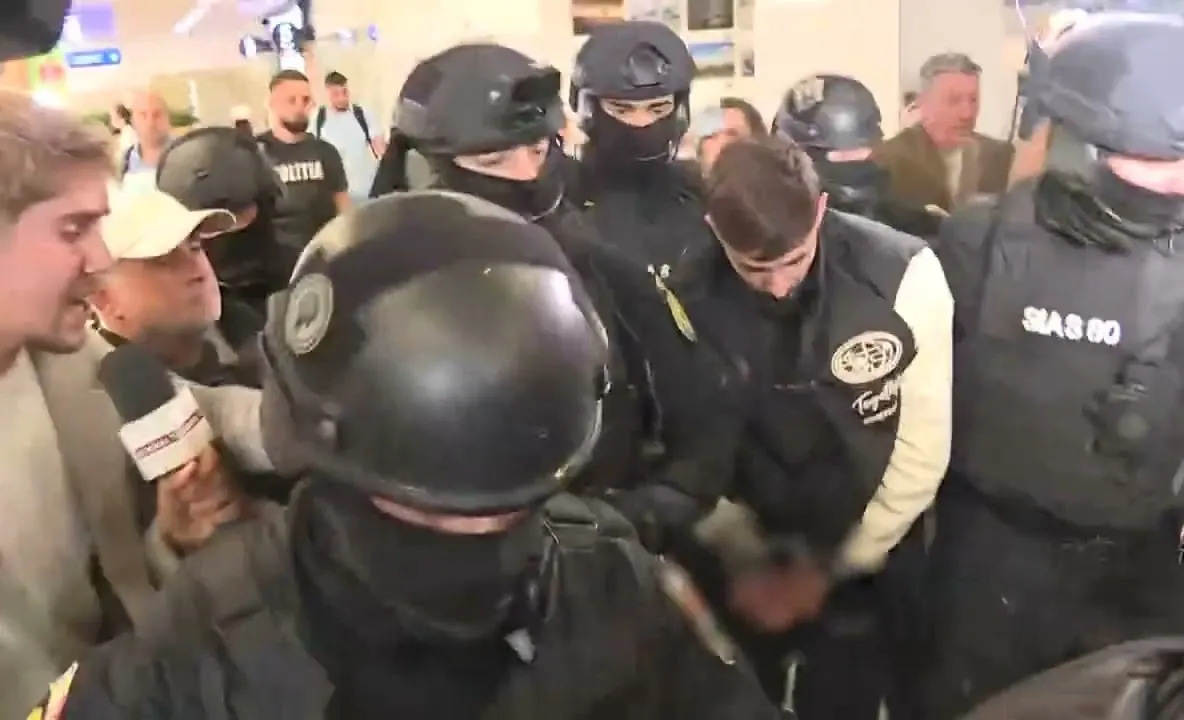 Suspectul în cazul crimei de pe Olt a fost  adus în România. Cum e urmează pentru Vlad Bălțățeanu, iubitul Valentinei