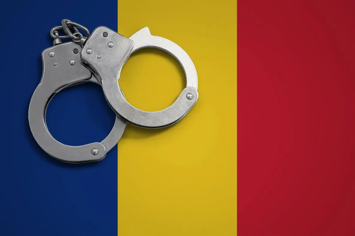Șase tineri, inclusiv minori, reținuți în Craiova după ce au sechestrat și agresat un adolescent