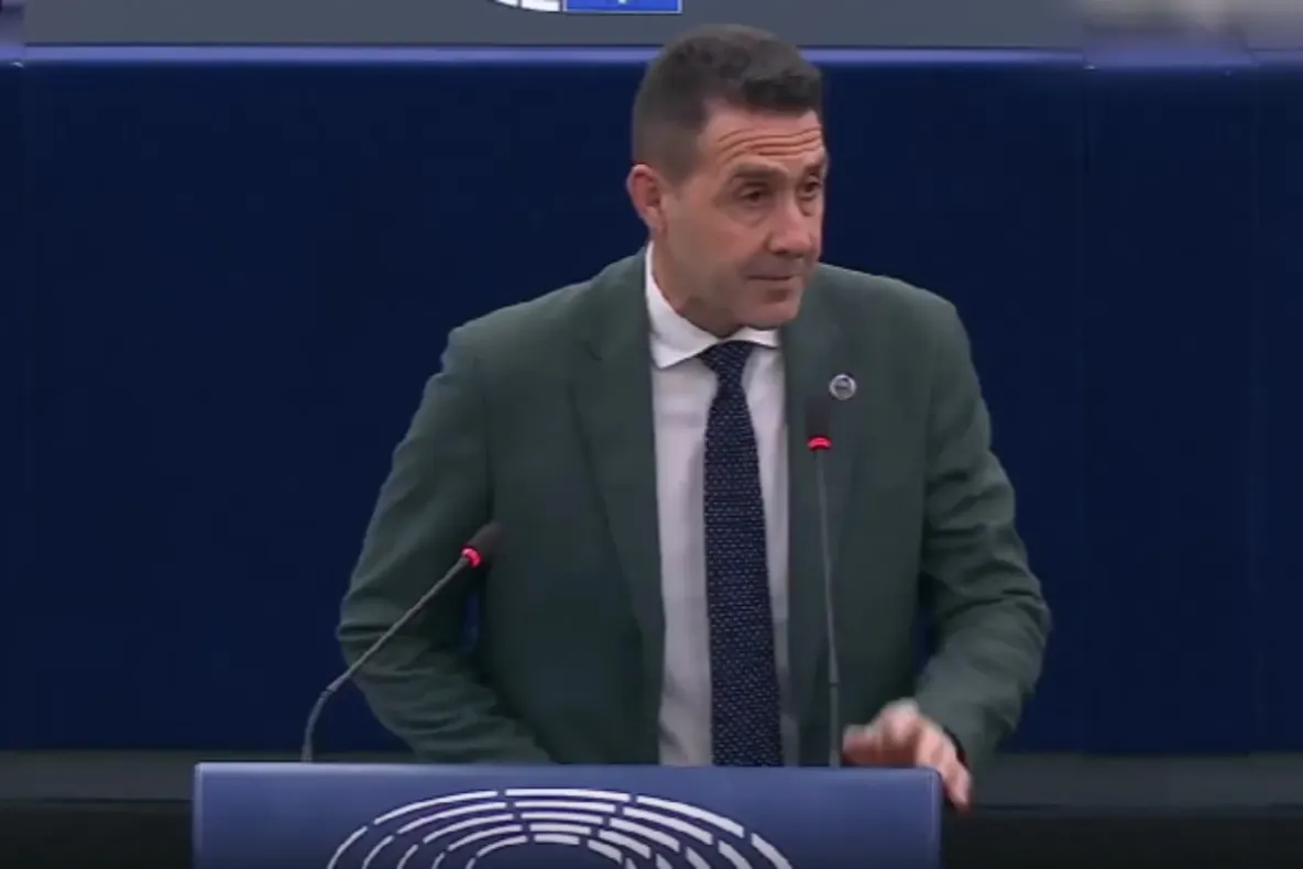 Generalul Vannacci, noul rival pentru Meloni în dreapta italiană