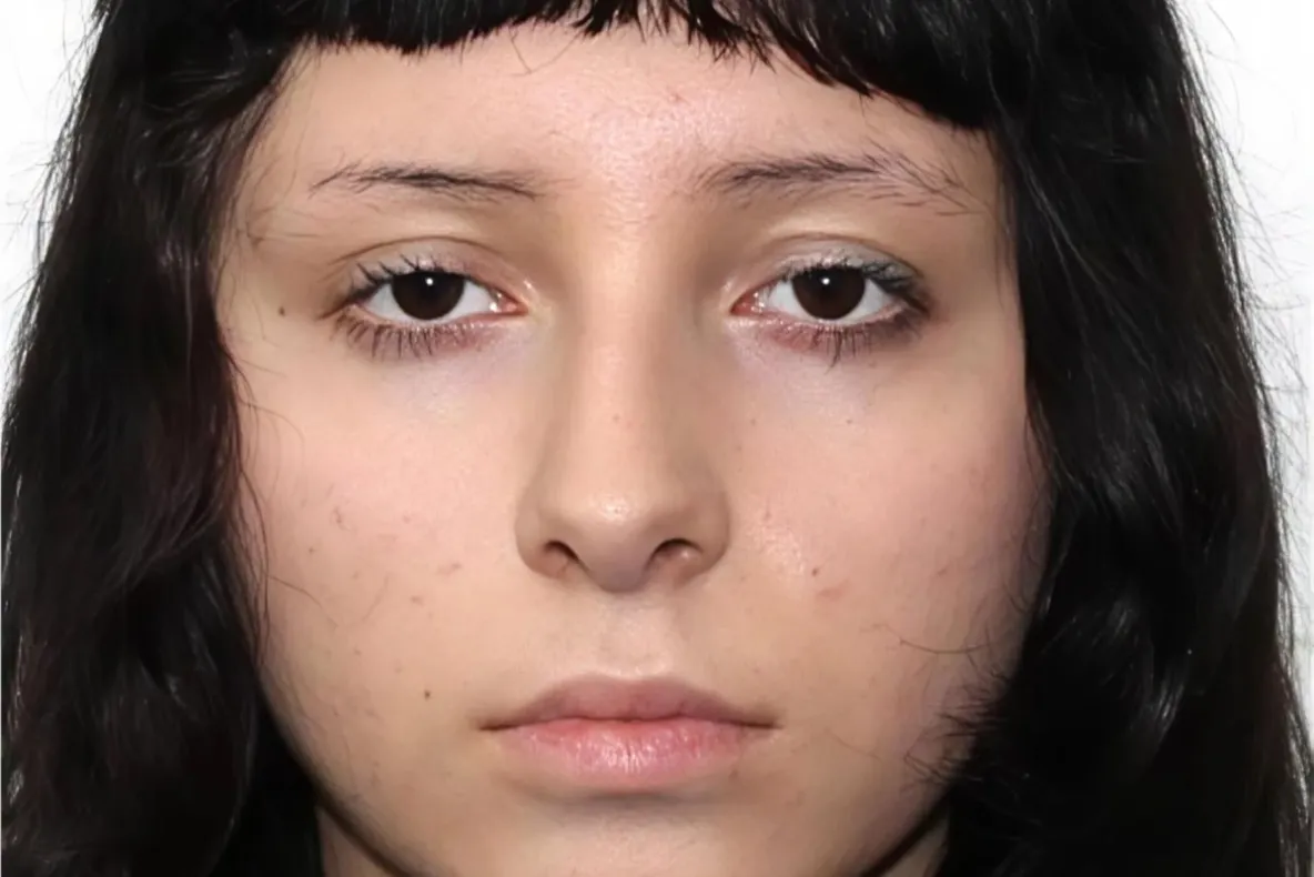 Alertă în Suceava! O adolescentă de 15 ani a dispărut de acasă