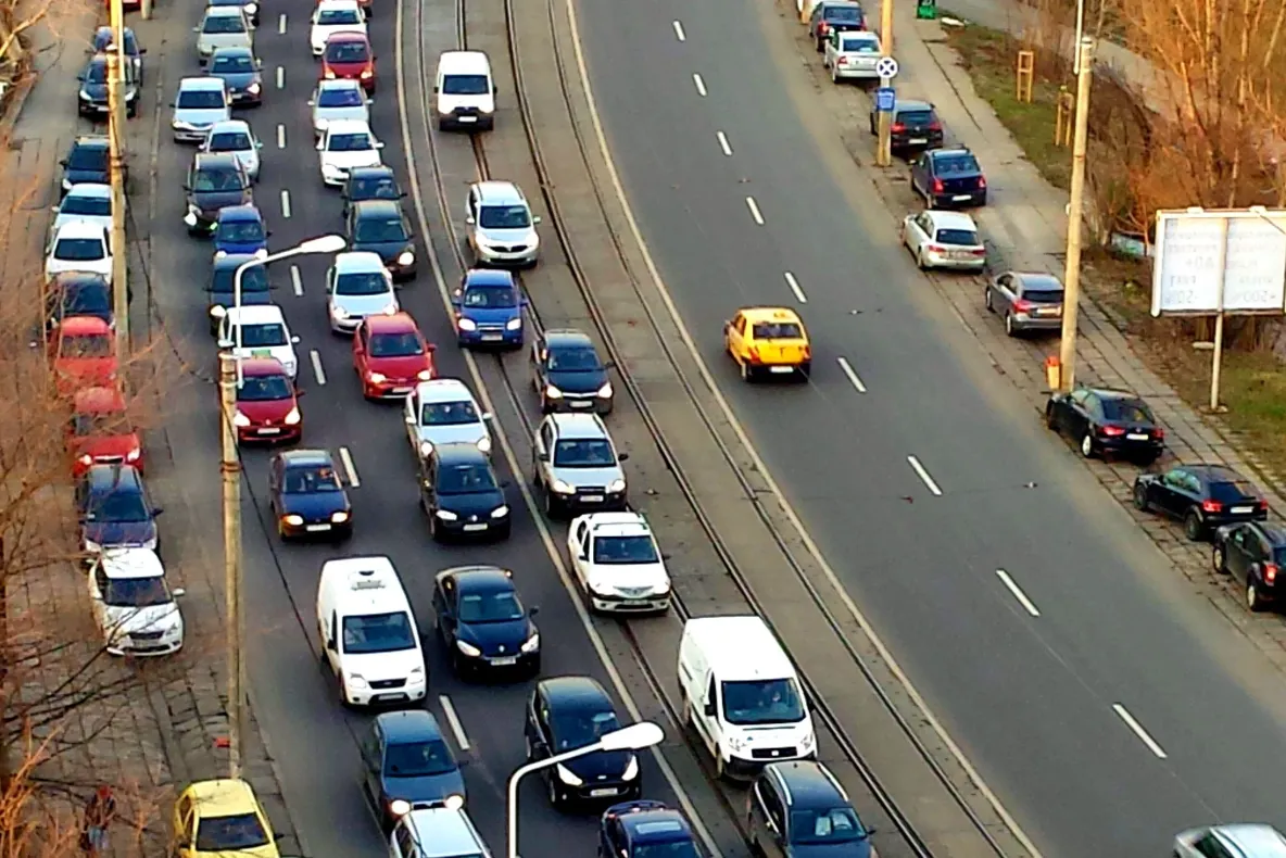 Trafic restricționat pe strada Dristorului din București, începând de vineri. Recomandările Brigăzii Rutiere pentru șoferi