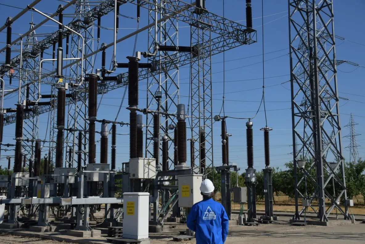 România vrea opt noi legături electrice cu țările vecine. Investiții de 2,3 miliarde de lei