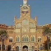 Cea mai vârstnică mamă din lume