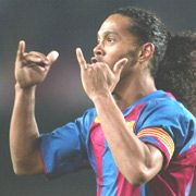 Ronaldinho, absent de la antrenamente