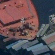 Trei marinari sunt daţi dispăruţi după coliziunea a două nave