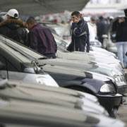 Guvernul a prezentat formula de calcul a noii taxe auto. Calculează-ţi singur taxa!