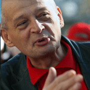 Oprescu: "Nu vreau să fiu maimuţa lui Miron Mitrea!"