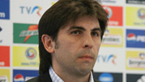 Lupescu nu mai vrea arbitri străini