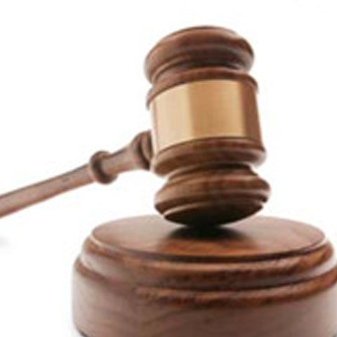 Un prim-procuror din Vişeul de Sus trimite infractorii... la spovedanie