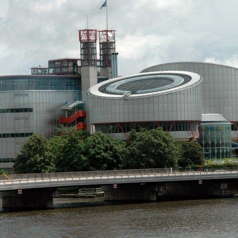 Asociaţia Magistraţilor va face plângere la CEDO pentru a primi salariile restante amânate de Guvern