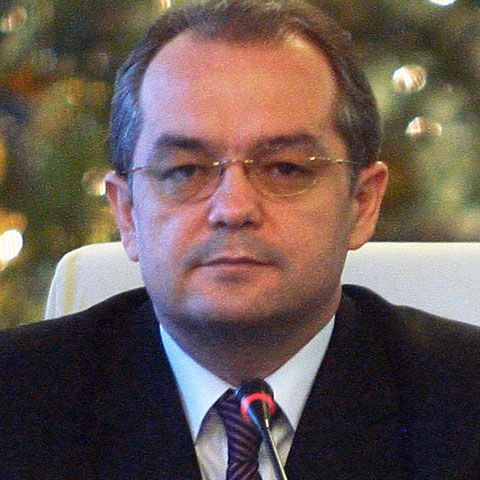 Urgenţa Guvernului Boc este stabilirea Bugetului pe 2009, fără de care activitatea tuturor instituţiilor este paralizată