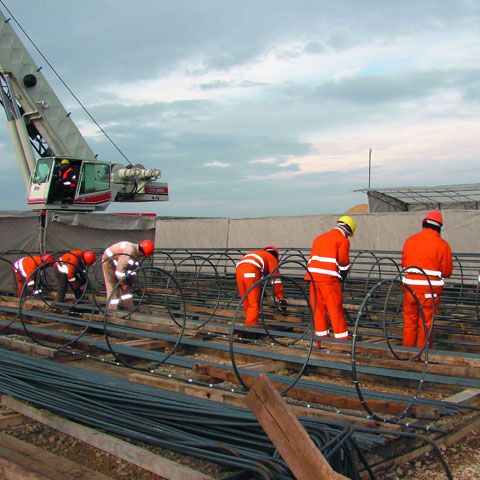 Muncitorilor de la Bechtel li s-a prelungit perioada de şomaj tehnic 