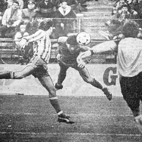 Trei foşti stelişti: Lăcătuş, Balint şi Petrescu, se bat pentru titlu în Liga I