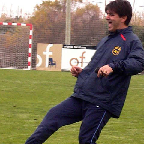 Lăcătuş a condus primul antrenament de la revenire şi a avut la dispoziţie 27 de jucători