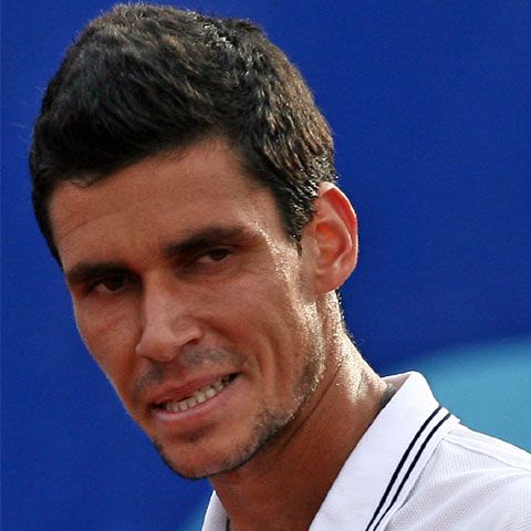 Victor Hănescu s-a calificat în sferturile de finală ale turneului de la Doha