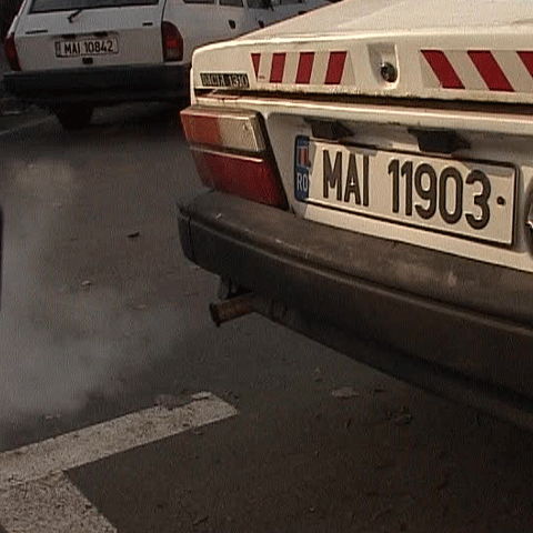 Poliţia Română are în uz 1700 de maşini care trebuiau casate 