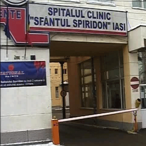 Sute de pacienţi sunt internaţi zilnic la Iaşi din cauza frigului