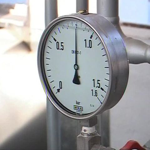 Peste 400 de locuinţe din mai multe oraşe ale ţării nu au avut apă caldă şi căldură