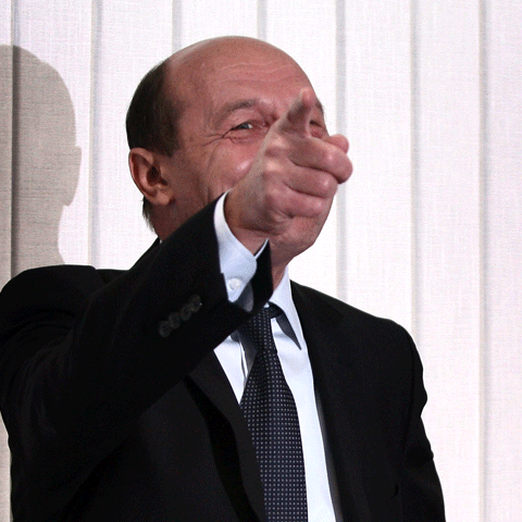 Băsescu, pe punctul de a da afară o judecătoare de la şedinţa CSM  