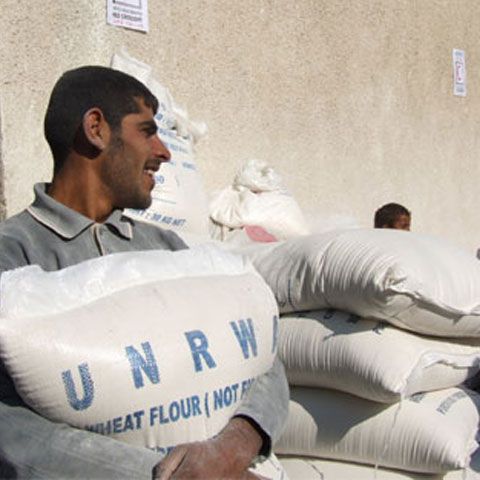 Agenţia ONU pentru refugiaţii palestinieni şi-a suspendat activitatea în Gaza, după un atac israelian