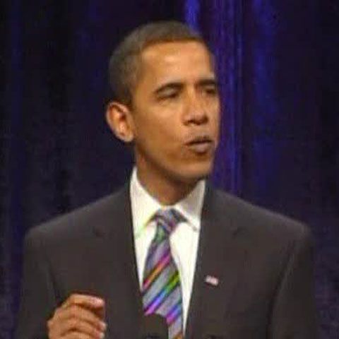 Obama va scuti aproape toate familiile de muncitori de plata unor taxe de 1.000 de dolari 