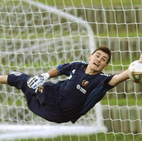 Iker Casillas a fost desemnat cel mai bun portar al anului 2008 într-un clasament al IFFHS 