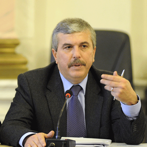 Dan Nica l-a propus pe Claudiu Brânzan, purtător de cuvânt al PSD Galaţi, în funcţia de prefect