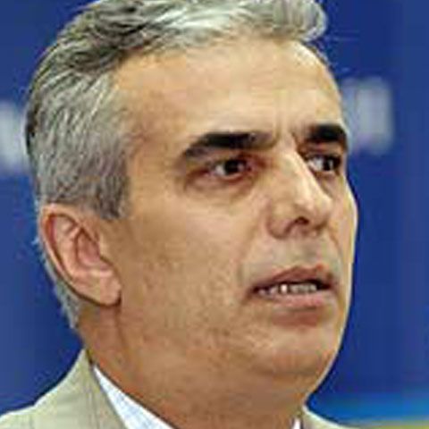 Personaje mai vechi revin pe scena politică, în Guvernul Boc