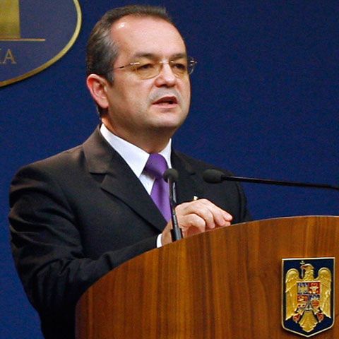 În trei săptămâni de la instalare, Guvernul Boc a luat şapte decizii controversate