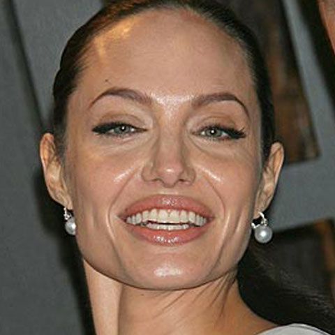 Iată înfăţişarea teribil de respingătoare a Angelinei Jolie