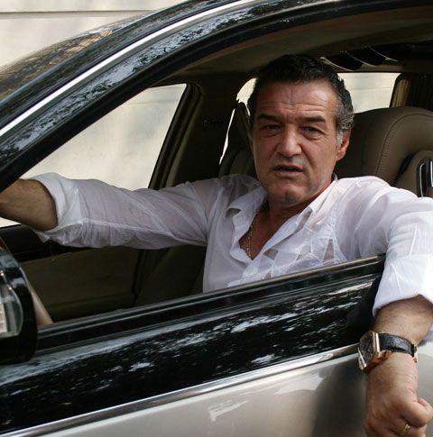 "Valiza", un mărunţiş în lumea blaturilor din fotbal 