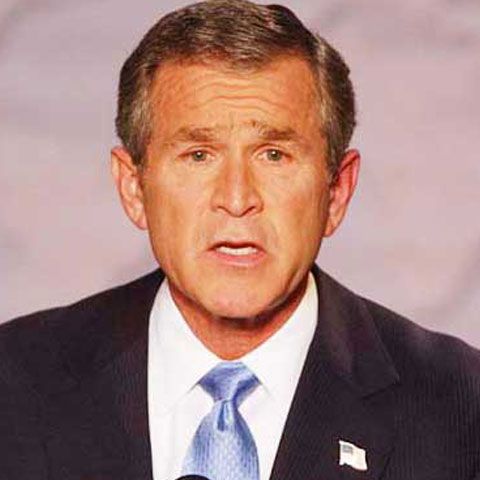 Bush a cerut deblocarea ultimei tranşe din ajutorul financiar federal destinat redresării pieţelor financiare din SUA