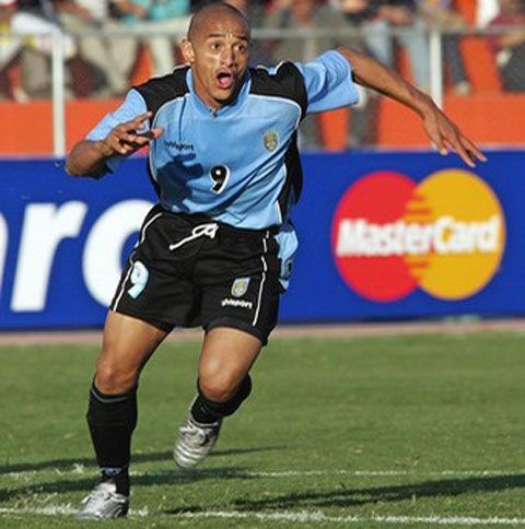 Uruguay - Dario Silva a revenit pe gazon la doi ani şi jumătate după ce i-a fost amputat un picior 