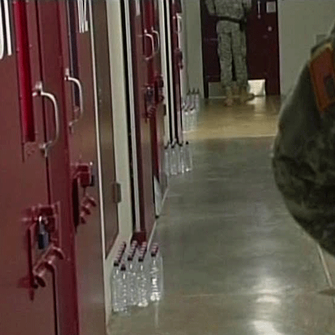 61 dintre deţinuţii eliberaţi de la Guantanamo au revenit la terorism 