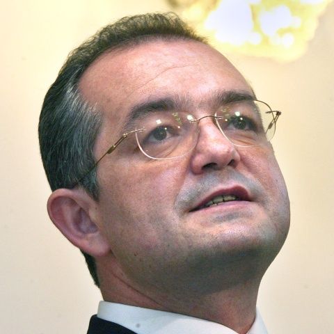 Boc: Nu trebuie să ne temem de revizuirea Constituţiei