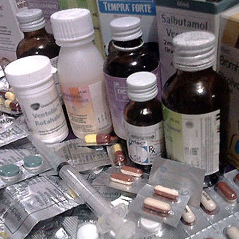 Pensionarii cu venituri mici vor plăti mai puţin pentru medicamente 