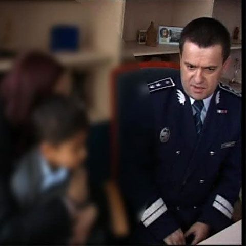 Un american a trimis trei concetăţeni în România să-i răpească fiul 